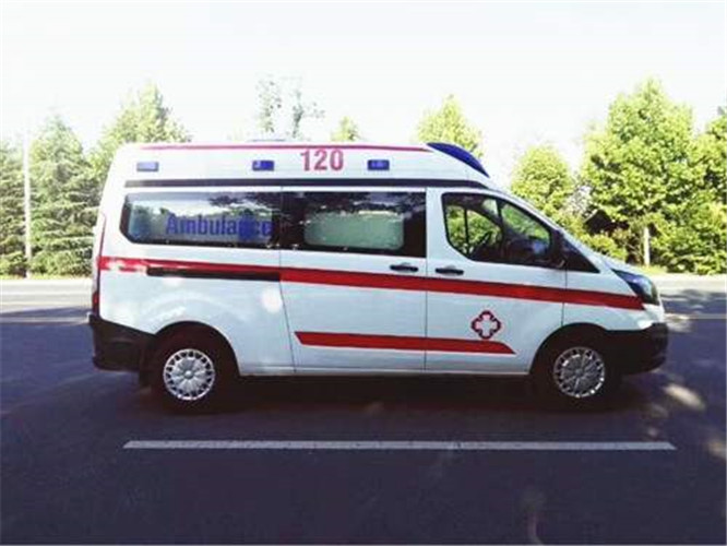 红山街道救护车出租服务案例6