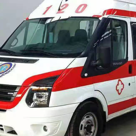 红山街道非急救护送病人转院租赁救护车的优缺点对比